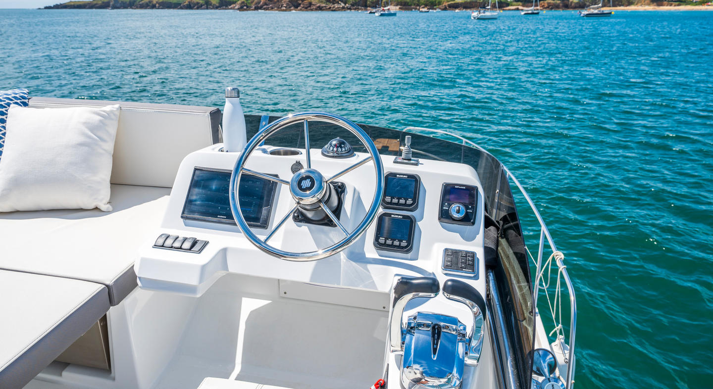 Antares_11_Fly_Exterior_17