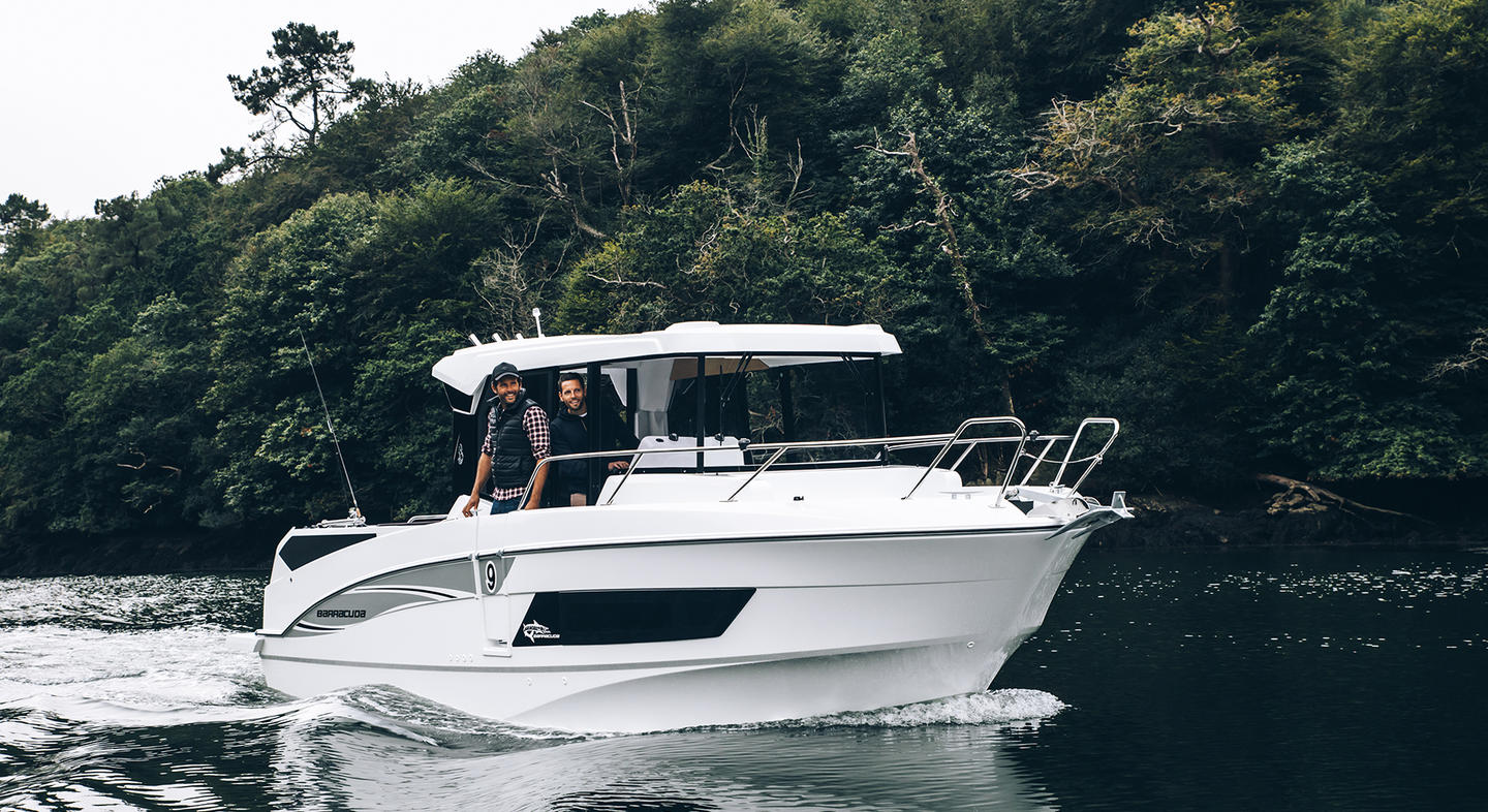 Barracuda 9 Exterior